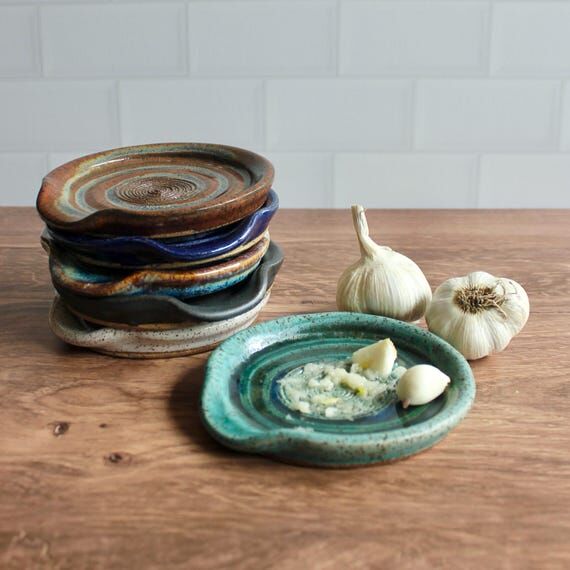 Handmade Speckled Garlic Grater Plate | Ceram...
