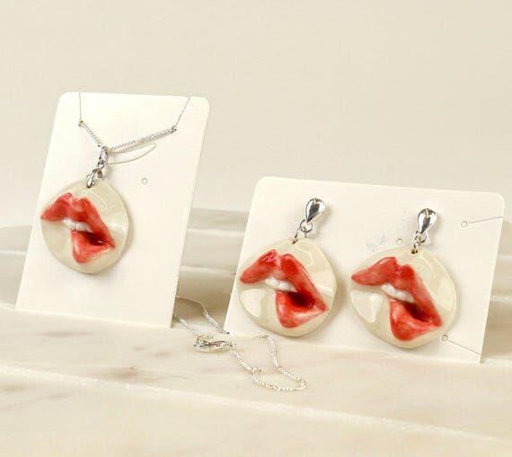 Hand Sculpted Lips Jewelry Set...