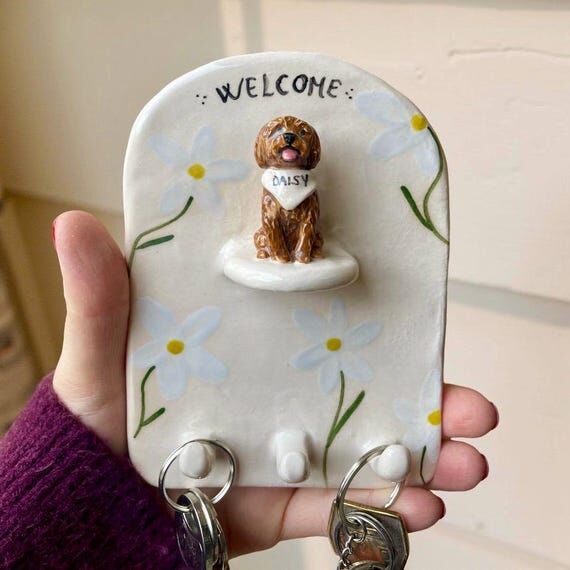 Personalized Key Holder with Custom Pet figur...