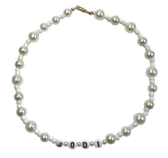 Custom Pearl Name Necklace: Y2K Beaded Person...