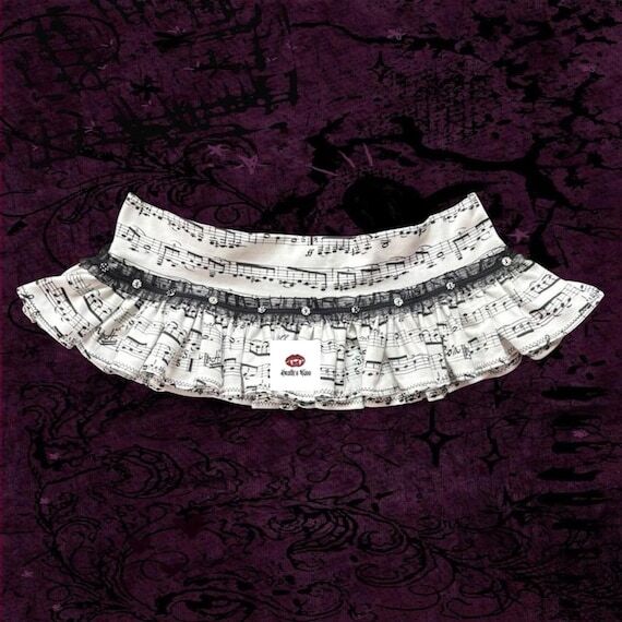 Handmade musical note mini skirt with ruffles...