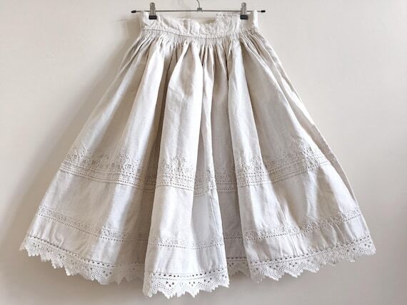 Antique 1930 Romanian circle skirt linen cut ...