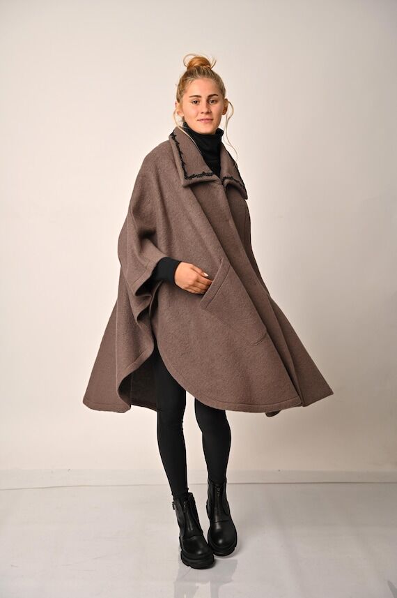 Wool Cape Coat, Cozy Oversized Winter Coat, P...