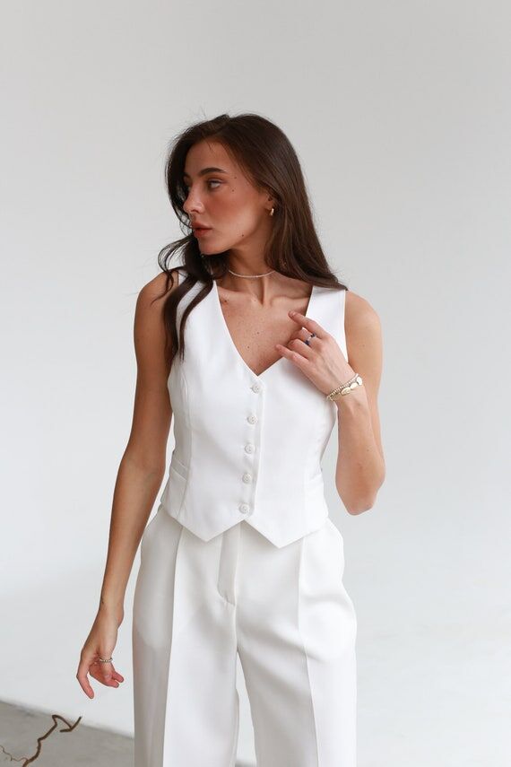 White Suit Vest: Women's Classic Wedding Gues...