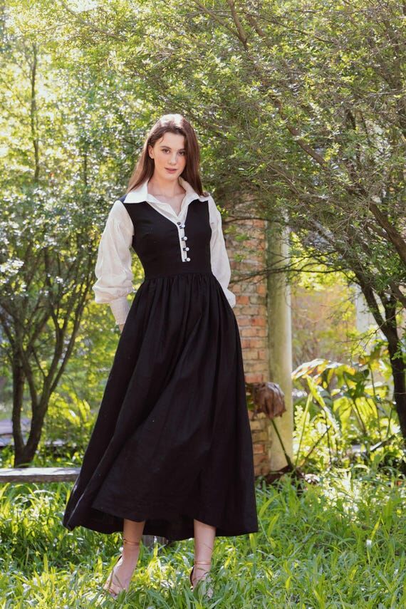 The Beatrice Set — Beatrice Linen Pinafore ...