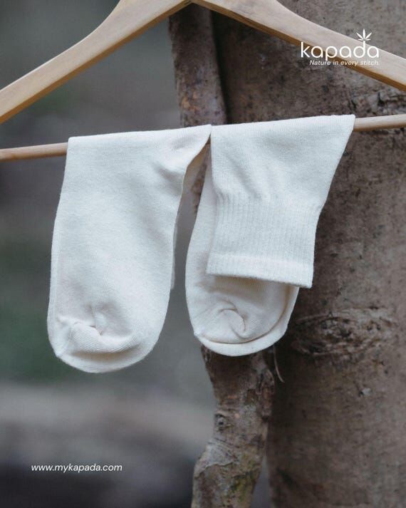 Hemp Socks | Natural Fiber, Breathable, Eco-F...