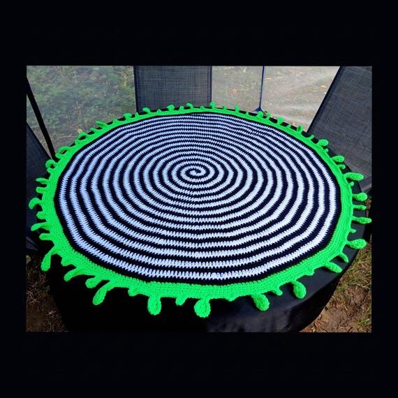 Handmade Goth Spiral Crochet Throw Blanket - ...