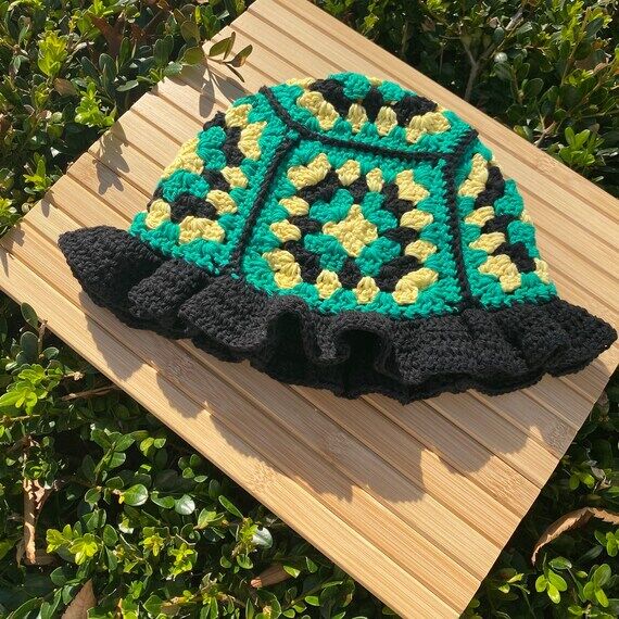 Granny Square Buckethat | Granny Style | Cott...