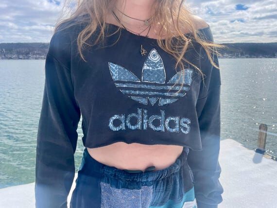 Adidas Off-the-Shoulder Cropped Quilt Sweatsh...