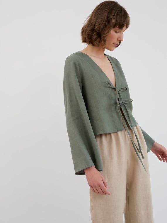 Cropped Tie-Front Linen Top CASSIDY | Boho Be...