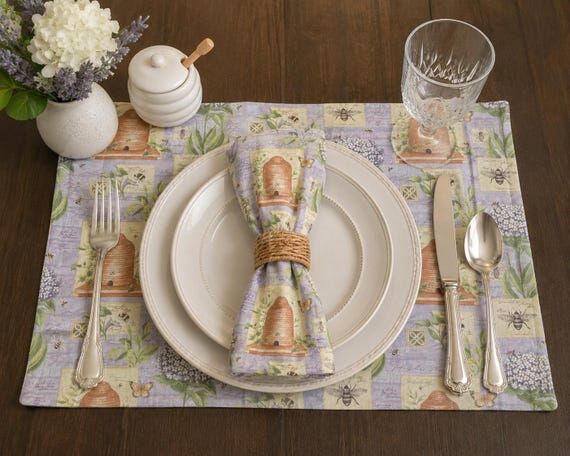 Beehive Cotton Placemats: Reversible Spring/S...