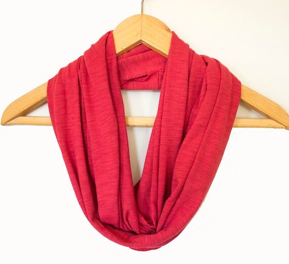 GREAT GIFT - Bamboo Knit Infinity Scarf - Rea...
