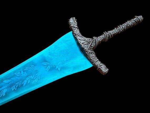 Moonlight Greatsword Metal Replica - Life siz...