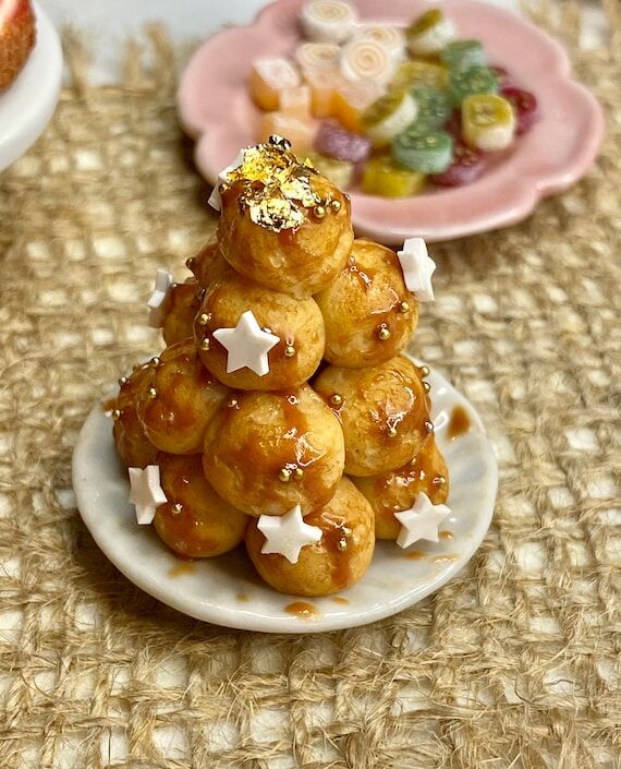 Croquembouche Miniature – Handcrafted Food ...