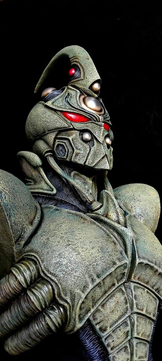 Guyver 0 Bust 1:2 Scale | Hand-Painted Resin ...