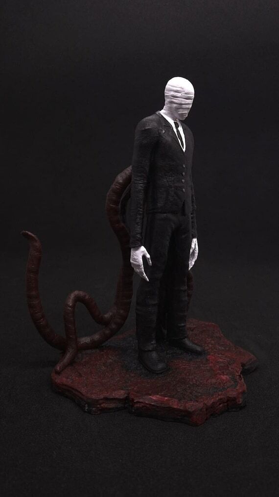 Slenderman figure , Horror Figure, Handmade C...