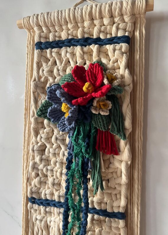 Handmade Macrame Wall Hanging: Boho Floral Fi...