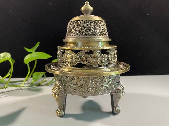M1491 Tibetan Nepal Vintage bronze Gold Buddh...