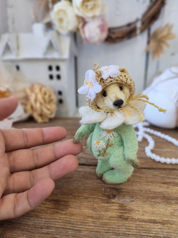 Miniature Daisy Teddy Bear, Artist Collectibl...