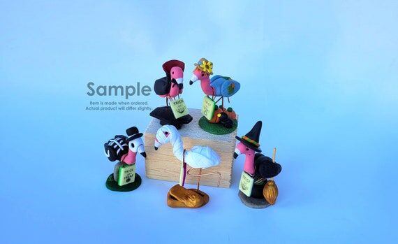 Flamingo Halloween Costume Figurines: Trick-o...