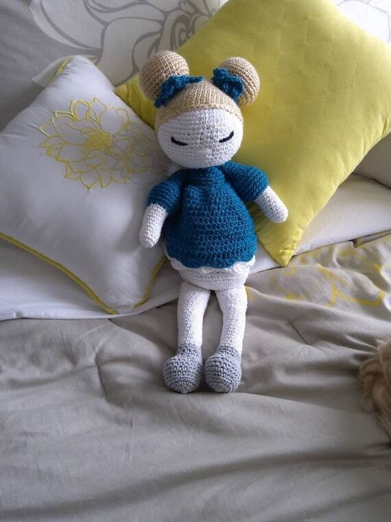Crochet Doll, Pattern from Hobbii.com, Hobb...