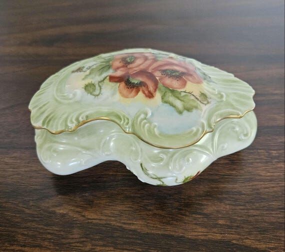 Vintage French Limoges Hand Painted Trinket B...