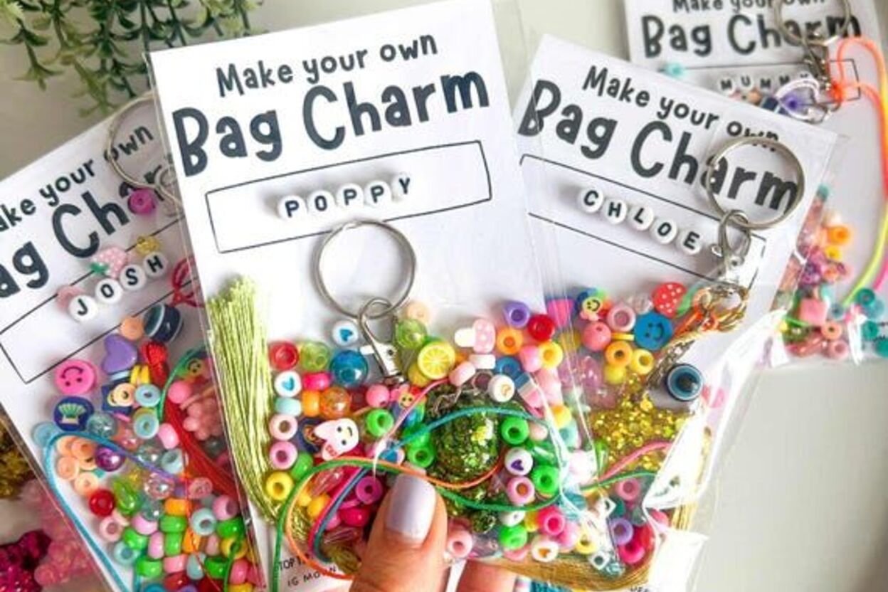 Moonies Handmadee