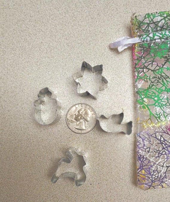 Metal Miniature Cookie Cutters - Christmas & ...
