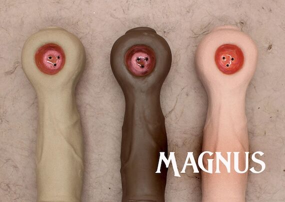 Magnus collectible tobacco pipe...