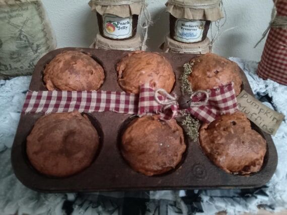 Primitive Farmhouse Faux Pumpkin Muffins, Fau...