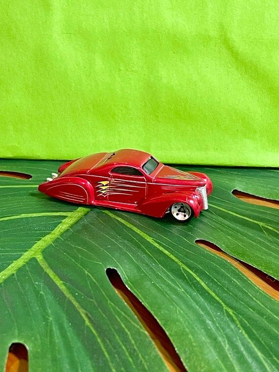 Vintage 2002 Hot Wheels - Mattel - Swoop Coup...