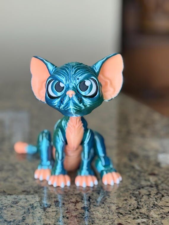 3D Printed Articulated Sphynx Cat Figurine (1...