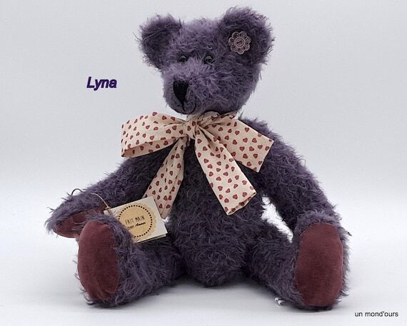 Collectible bear, handmade bear, artist's bea...
