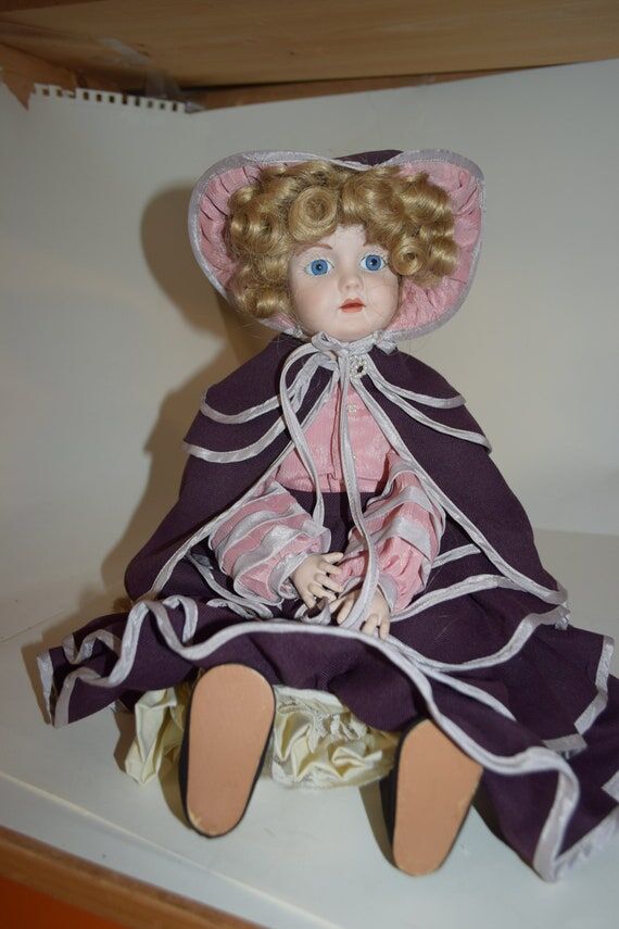 Porcelain Whitehouse Doll Full Jointed in Bea...