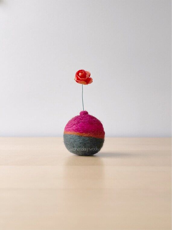 Tiny vase Tiny Pot Princess Merida Vase Bud V...