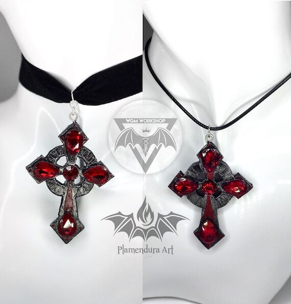 Bloody Vampire Royal Choker Amulet | Unisex P...