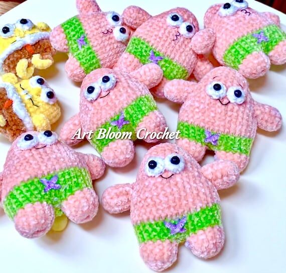 Crochet Patrick Starfish Keychain | Handmade...
