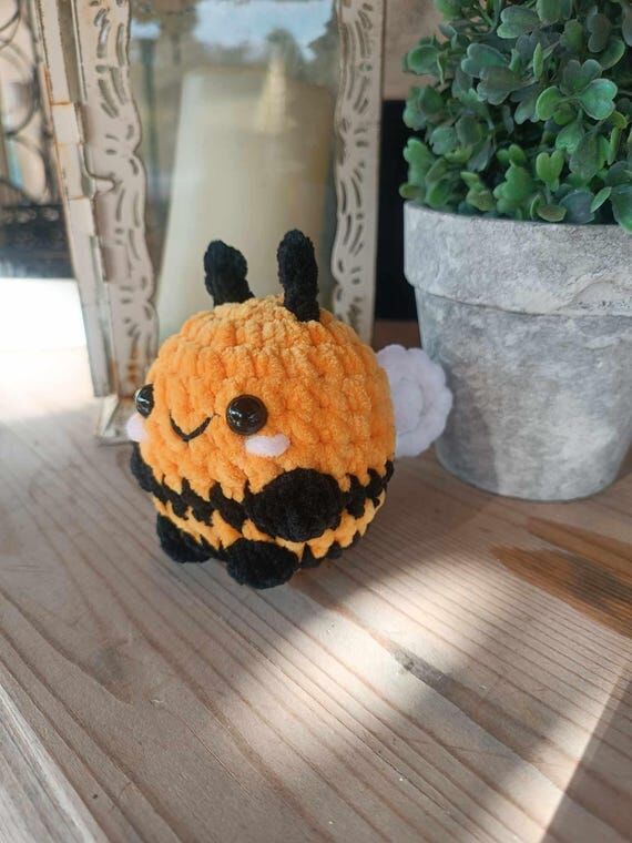 Crochet Bee Plushie – Handmade Stuffed Bee ...