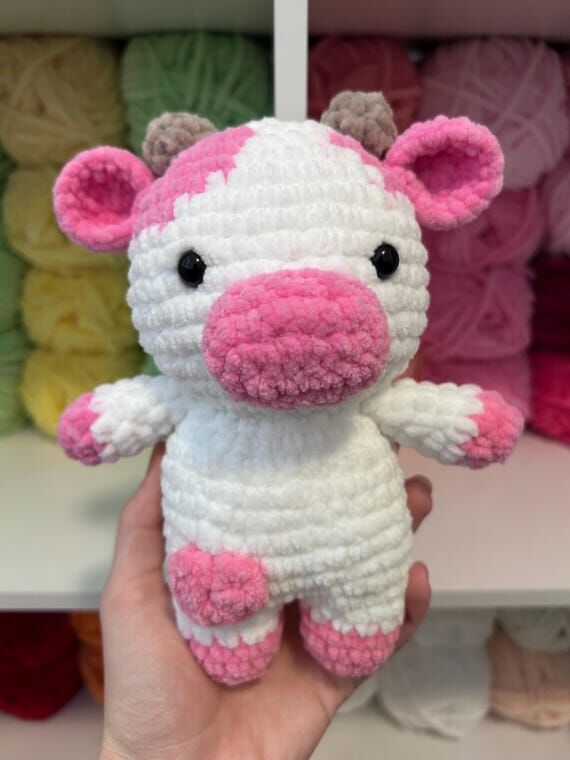 Crochet Cow Plushie: Handmade Amigurumi Cow...
