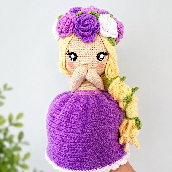 Convertible Crochet Doll Bouquet, 2-in-1 Amig...