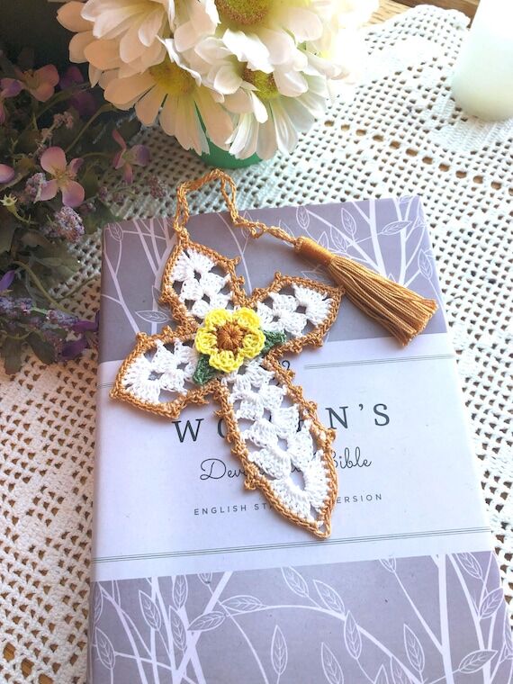 Crochet Cross Bookmark: Handmade Cotton Bible...