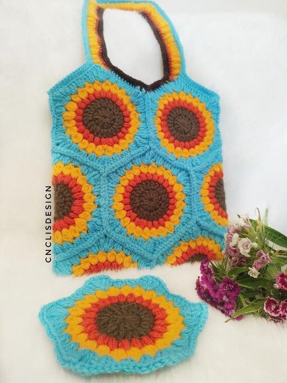 Sunflower hexagons bag written pattern, croc...