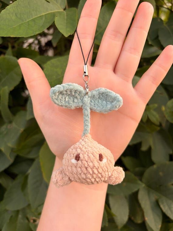Crochet Sprout Mole Keychain – Omori Inspir...