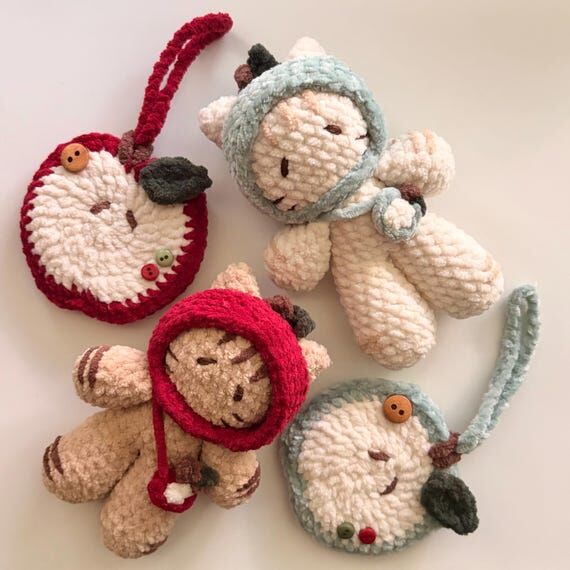 Handmade Crochet Apple Kitty Amigurumi Keycha...