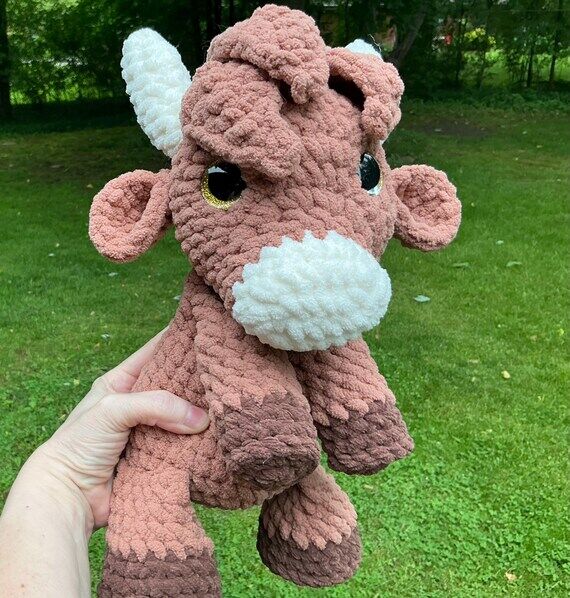 Handmade Crochet Highland CowPlush Toy, Highl...