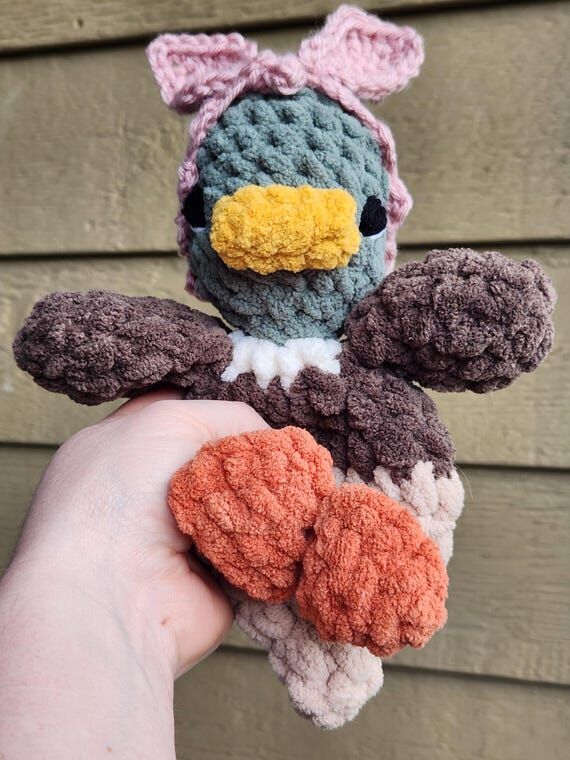 Crocheted Duck Snuggler | Plush Blanket Yarn ...