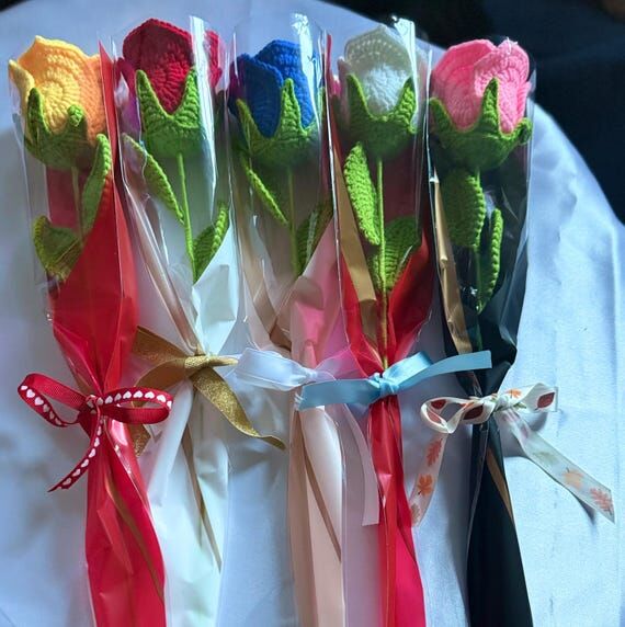 Large Single Stem Crochet Rose | Valentine’...