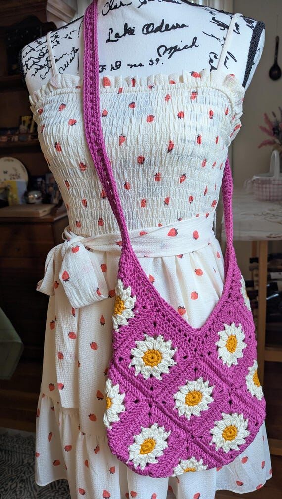 Modern Handmade Crochet Crossbody Boho Bag: R...
