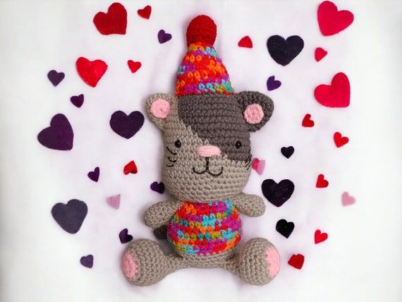 Handmade Celebration Kitty - Sammy Kay Croche...