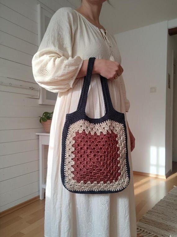 Granny Square Tote Bag – Handmade Crochet S...